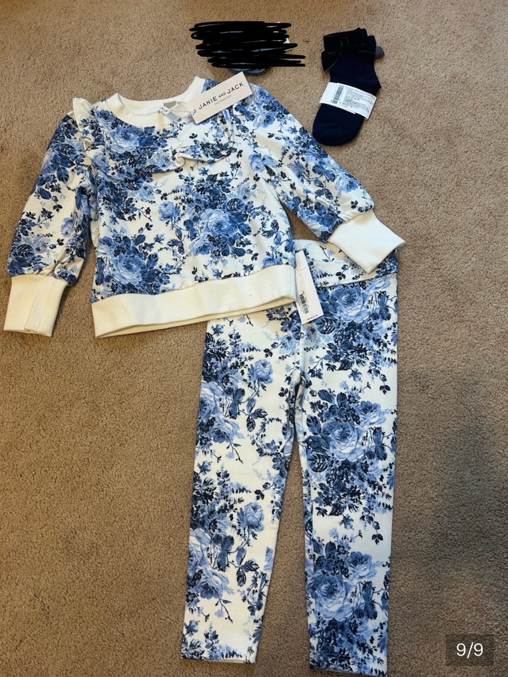 Bundle of NWT floral tights, blue bow socks and coordinating floral outfit - Picture 2 of 2